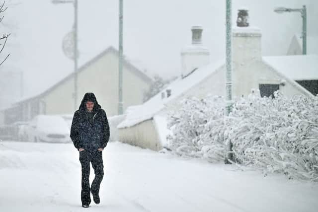 Will it be a white Christmas this year? (Photo: Jeff J Mitchell/Getty Images)