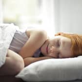 Five ways to get your kids’ sleep back on track after the summer holidays according to a sleep expert. (Photo: Pexels/Andrea Piacquadio)