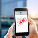 Fake Text message SMS scam. Photo: panuwat - stock.adobe.com