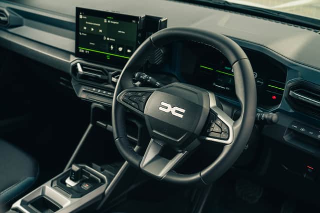 You no longer need a modern built-in display to use Apple CarPlay and Android Auto