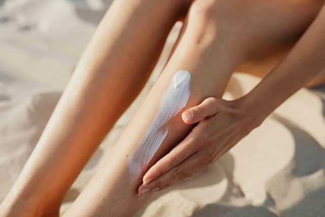 A skin expert has outlined five warning signs of skin cancer.