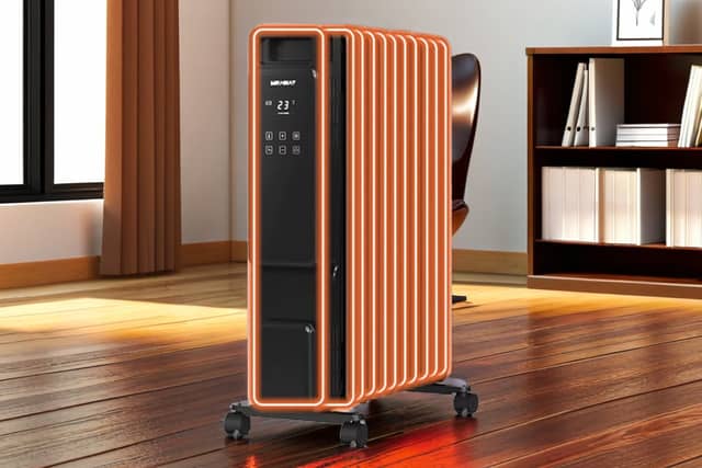 This 11-fin oil-filled radiator delivers steady, efficient heat with simple controls and a modern look