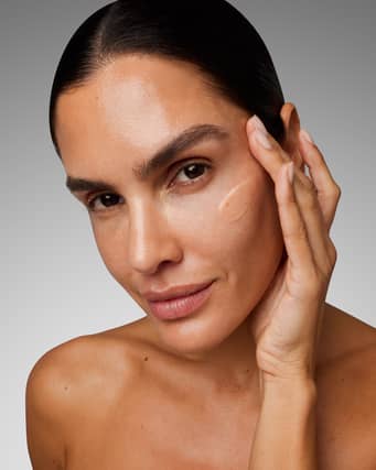 Dermalogica’s latest skincare innovation focuses on boosting skin renewal, with visible results in brightness, smoothness and overall radiance.