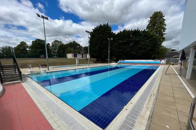 The facility features a 25-metre heated outdoor pool alongside a toddler splashing pool with fountains.