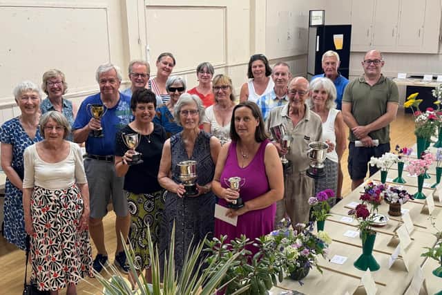 Exhibitors and prize winners at
Bovingdon Summer Show