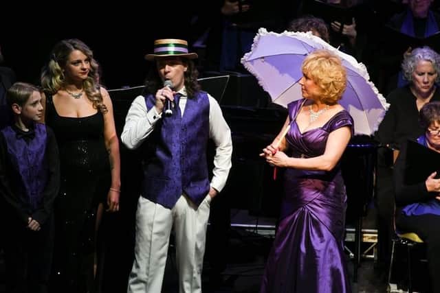 David Rhys & Jill Neenan on stage together
