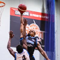 Storm maintain perfect record with high-scoring win over Hurricanes