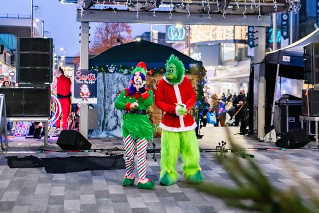 Christmas Enterainment