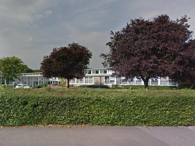 Longlands, Hemel Hempstead, HP2 4DE. Grade 5 or above in English and maths GCSEs: 17.4 per cent. This is a new academy which opened 01/09/2018.