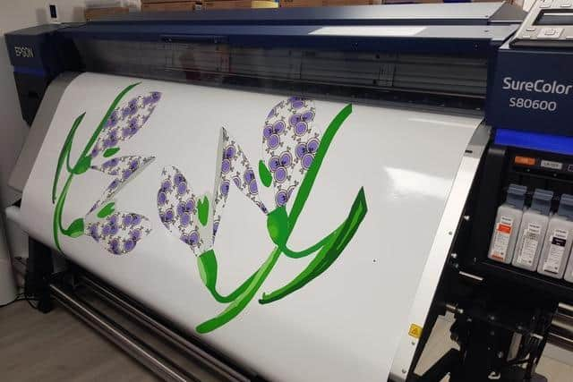 EPSON printed the wrap using the EPSON SureColor SC-S80600 printer