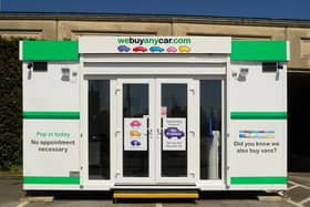 Car buying service marks 5,000 customers at Hemel Hempstead branch