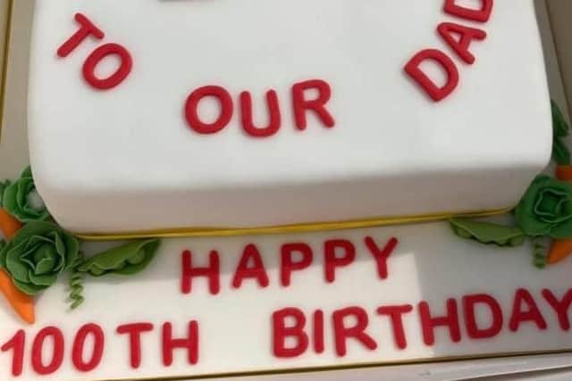 The splendid cake