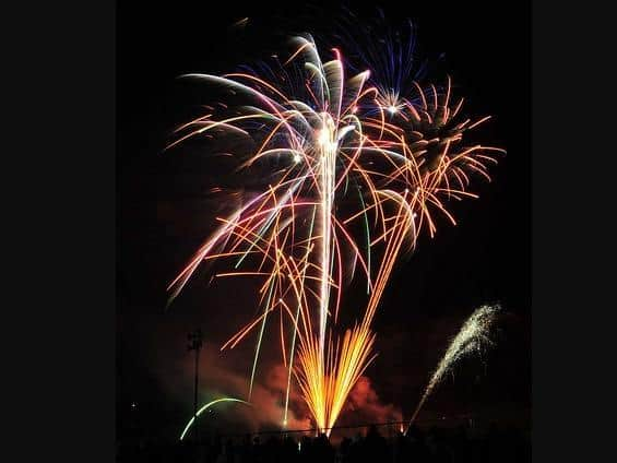 Hemel Hempstead residents warned about dangers of garden firework displays