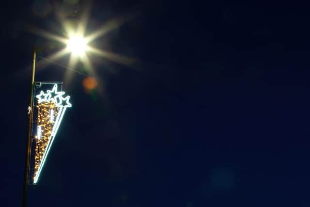 Bovingdon High Street Christmas lights are up (C) Andy Kimpton