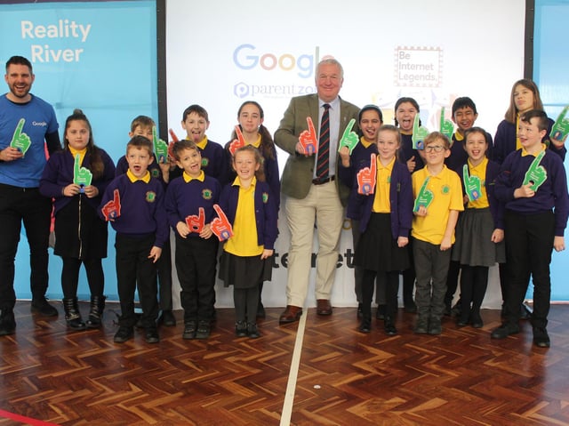Sir Mike Penning, Be Internet Legends Assembly