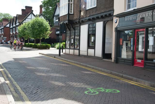 XR Tring drew bikes and pedestrians on the High Street with washable chalk