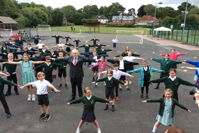 Prime Minister visits Bovingdon Primary Academy