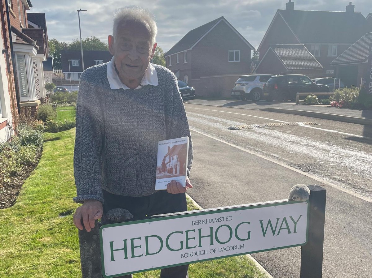 Dacorum author 'over the moon' after road in Northchurch named in his honour 