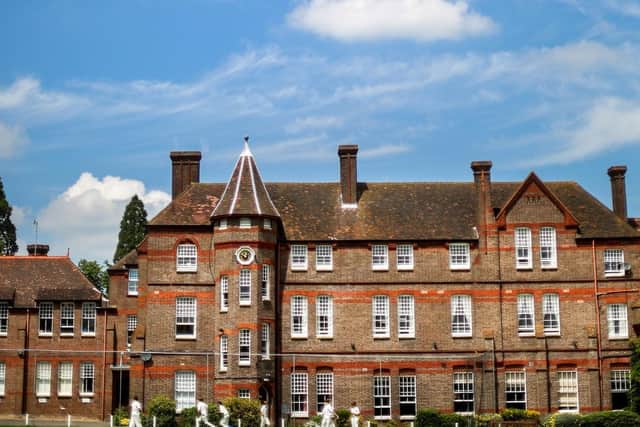 Lockers Park School