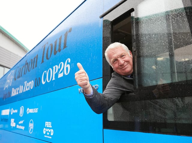 Sir Mike Penning MP for Hemel Hempstead has invited the Zero Carbon Tour Bus back to the town in the Autumn to run free 'zero carbon workshops' for local businesses