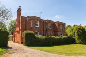 This 5 bedroom Edwardian home has fantastic views over Berkhamsted Common