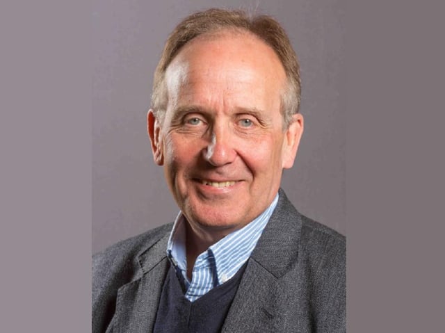 Cllr Bob Deering, cabinet member for resources and performance