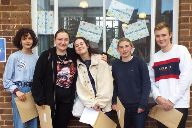 Students collecting their results at Tring School (C) Tring School