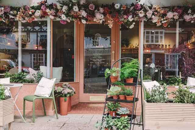 Hanako gives flower-lovers the opportunity to soak up a luxe floral atmosphere