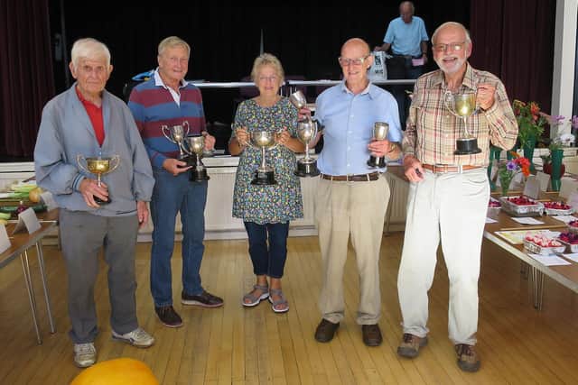 Bovingdon and District Horticultural Society Autumn Show cup winners