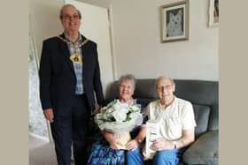 Mayor of Dacorum, cllr Stewart Riddick, visited Betty and David on their Diamond wedding anniversary