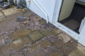 Over flowing waste from the drain