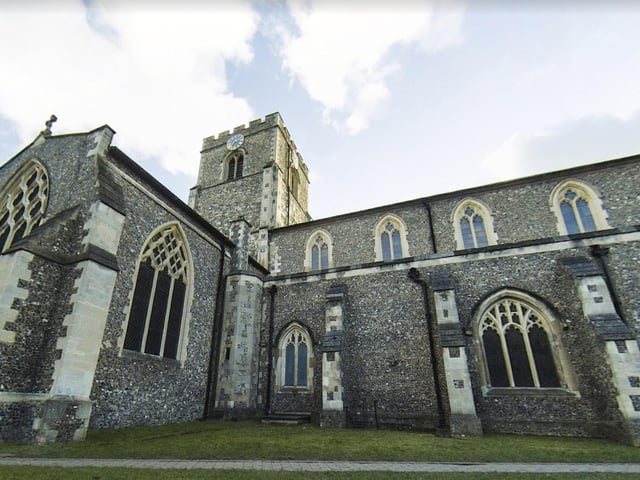 Head down to Berkhamsted this weekend and celebrate 800 years of Easter worship at St Peter’s Church. Join in the Sunday service on Church Street (just off Berkhamsted High Street) and be part of history.
Sunday April 17 at 9.30am.