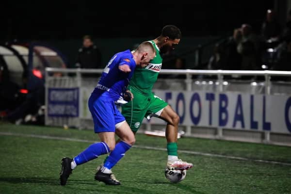 Action from Hemel's defeat at Aveley on Monday. Photo: HHTFC.