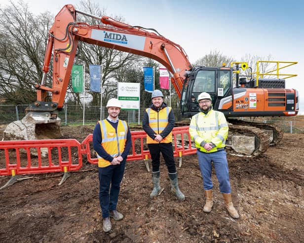The new development will include 455 homes by Taylor Wimpey and 645 by Barratt David Wilson.
