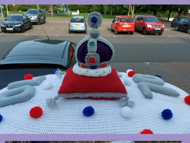 A commemorative topper with '70' years on the throne and a crown
Photo: Chris Allsop