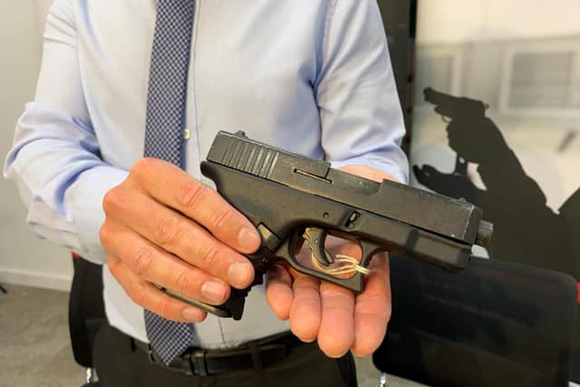 Police surrender stock image. Photo credit should read: Richard Vernalls/PA Wire