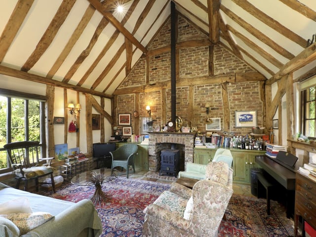 The property, once owned by the Blackwell family, Crosse & Brackwell, is Grade II listed and retains many period features