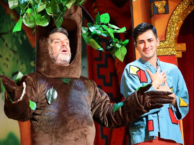 Andy Collins and Kian Zomorodian