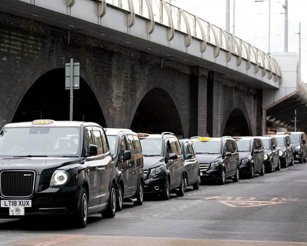 Figures show 19 out of 176 taxis are wheelchair-accessible in Dacorum.
