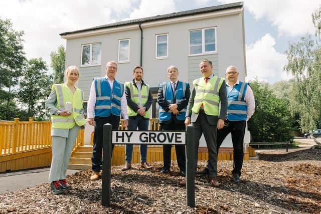 Stefan Draeger (second from right) at the Hydrogen Homes project with members of the Draeger and NGN teams