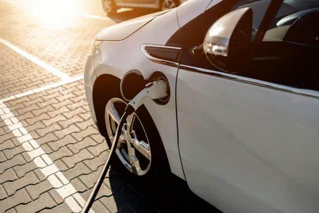 Hundreds more charging points are coming to Hertfordshire