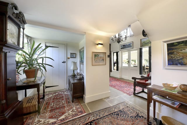 This wonderful property is reputed to be the oldest house in the much sought after village of Chipperfield, dating back in part to the 16th Century