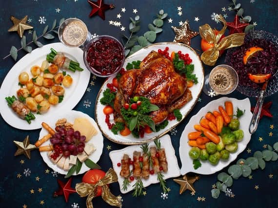 Will you dine out for your Christmas dinner or stay at home?