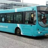 Mayor backs smaller bus companies 