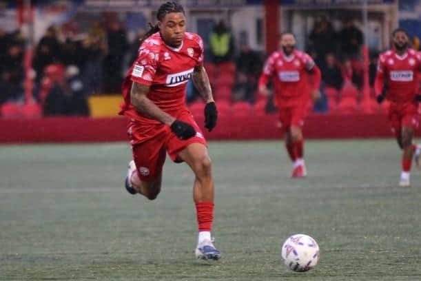 Hemel's Isaiah Noel-Williams on the charge against Horsham. Photo: Nicola Sears.