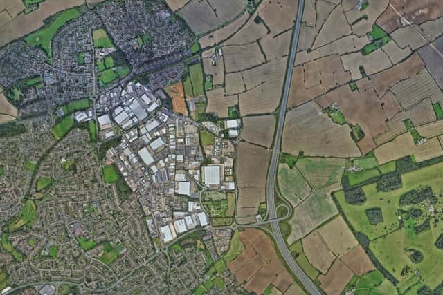 Hemel Hempstead is set to grow in the strip between the town and the M1. Credit: Google Earth