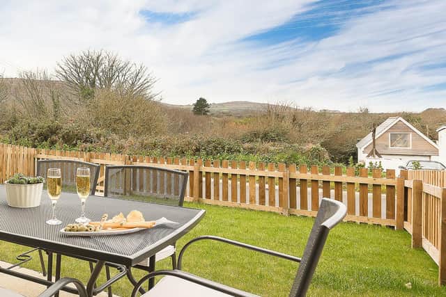 Crack open a bottle of bubbly and soak up the countryside views at Rosewall Retreat, St Ives.