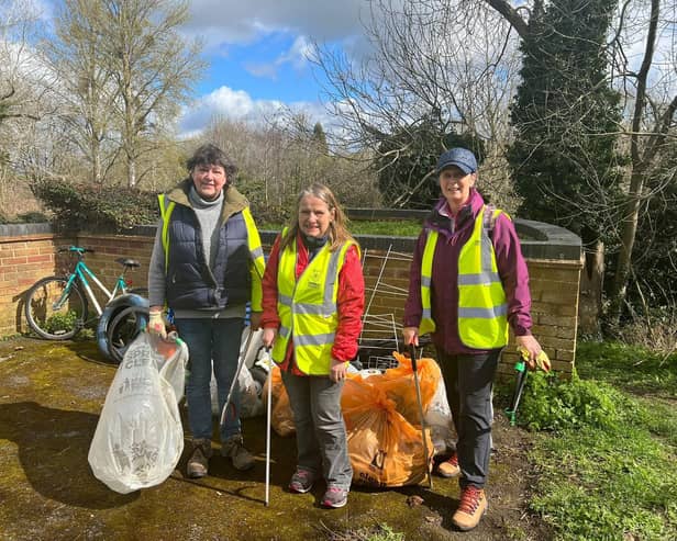 Street champions in Tring joined Dacorum’s annual Great British Spring Clean