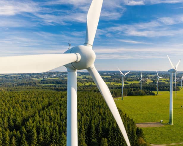 Great green energy source, wind farms (photo: adobe)