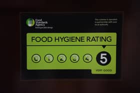 A Food Standards Agency rating sticker will be displayed on the window of a restaurant /bar or cafe